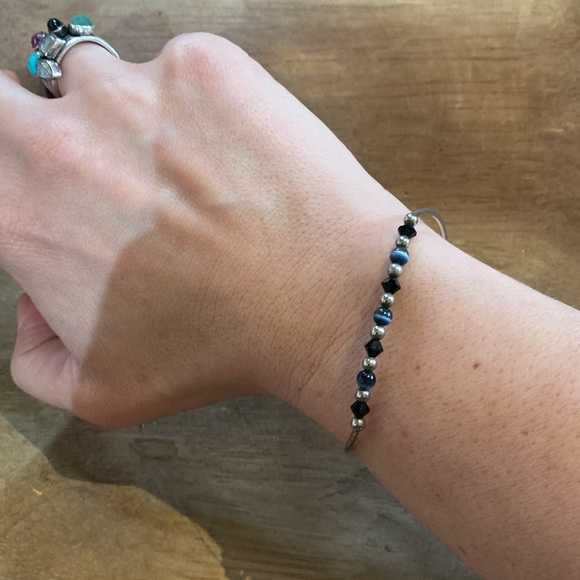 Beaded bracelet - Picture 1 of 6